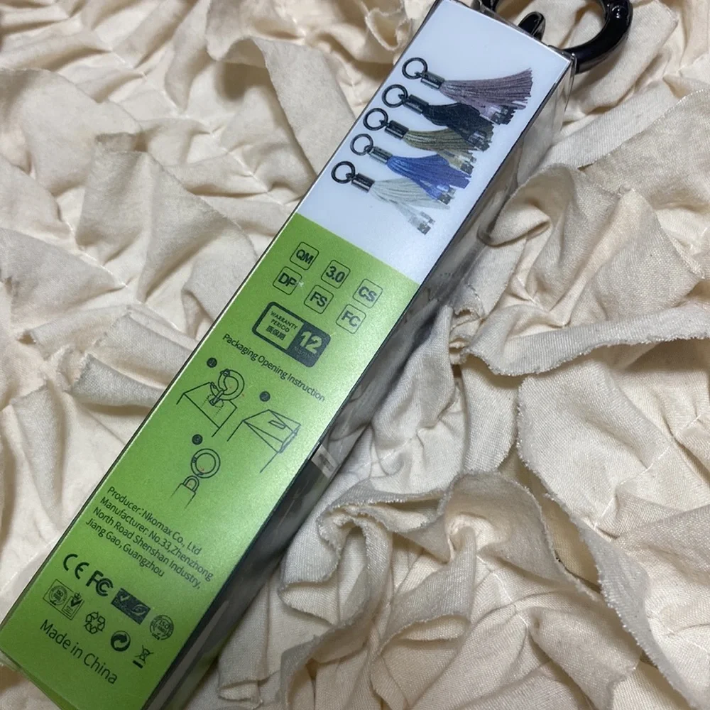 Purse Tassels Ring Data USB cable! Great and convenient item!Brand New Black